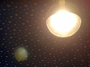 enregistrement-studio-oreilles-delicates-bureau-ingenieur-son-lumiere-solaire-isolation-phonique 