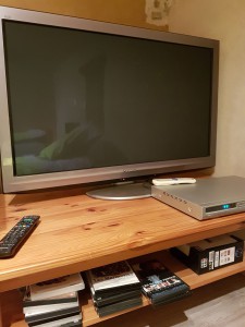 hebergement-campagne-oreilles-delicates-chambre-couchage-tele-dvd